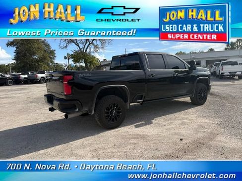 Used 2026 Chevrolet Silverado 2500 LTZ w/ LTZ Plus Package AWD/4WD image 11