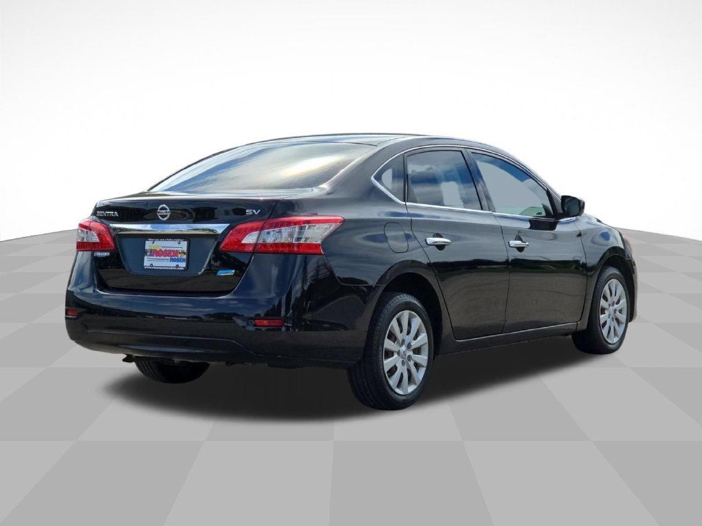 Used 2014 Nissan Sentra SV FWD image 3