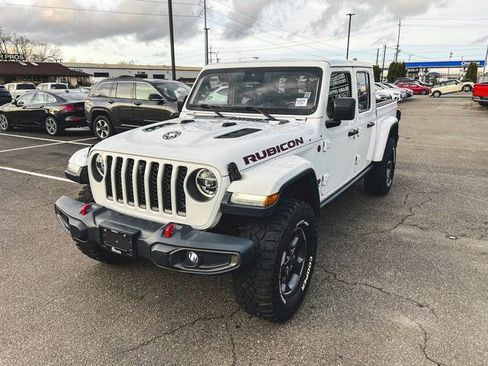 Used 2020 Jeep Gladiator Rubicon image 3