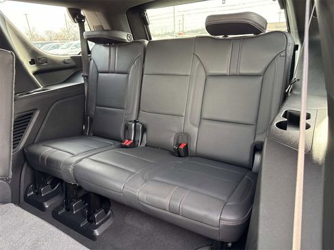 Used 2022 Chevrolet Tahoe RST image 28