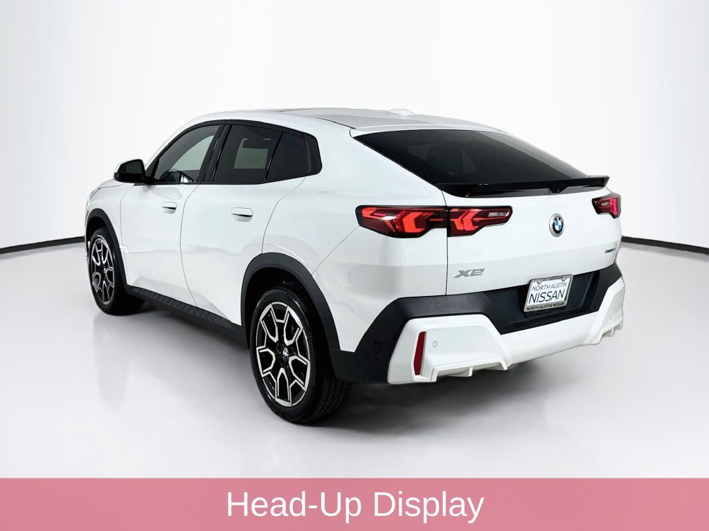 Used 2025 BMW X2 xDrive28i w/ Premium Package AWD/4WD image 5