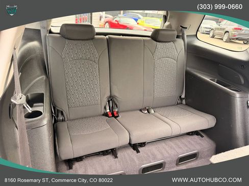 Used 2012 GMC Acadia SLE image 14