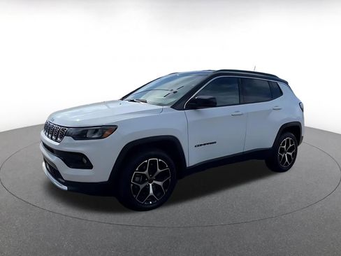 Used 2025 Jeep Compass Limited AWD/4WD image 8