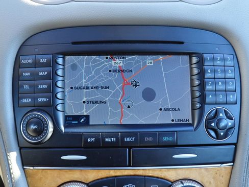 Used 2007 Mercedes-Benz SL 550 image 17