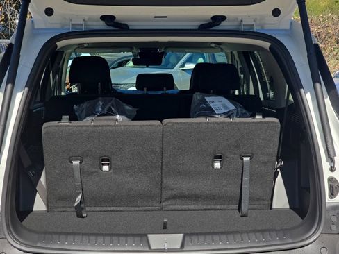 New 2026 Hyundai Santa Fe SE image 13