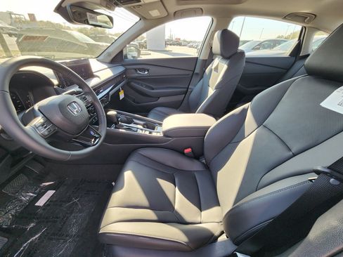 New 2026 Honda Accord EX-L image 10