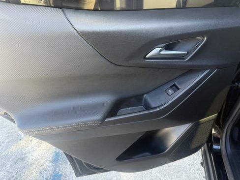 Certified 2025 Chevrolet Equinox LT w/ Safety and Technology Package image 14