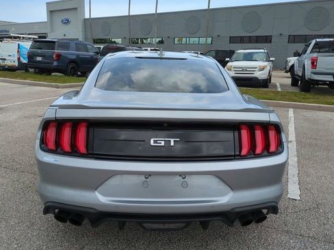 Used 2022 Ford Mustang GT w/ Equipment Group 301A RWD image 5
