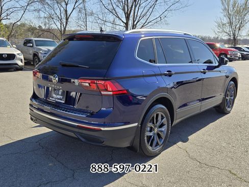 Used 2023 Volkswagen Tiguan SE image 5