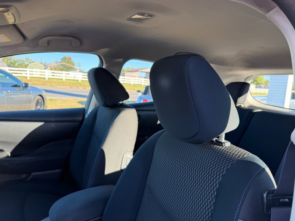 Used 2015 Nissan Leaf S w/ Charge Package FWD image 10