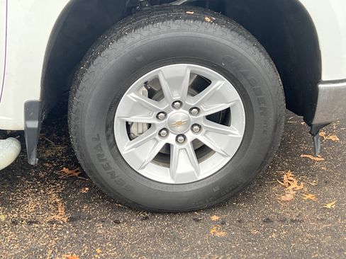 Used 2024 Chevrolet Silverado 1500 W/T w/ WT Fleet Convenience Package image 13