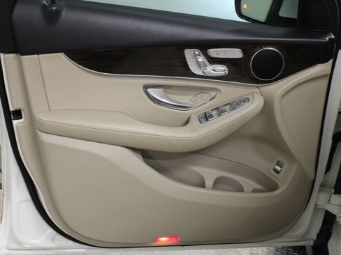 Certified 2019 Mercedes-Benz GLC 300 GLC 300 image 14