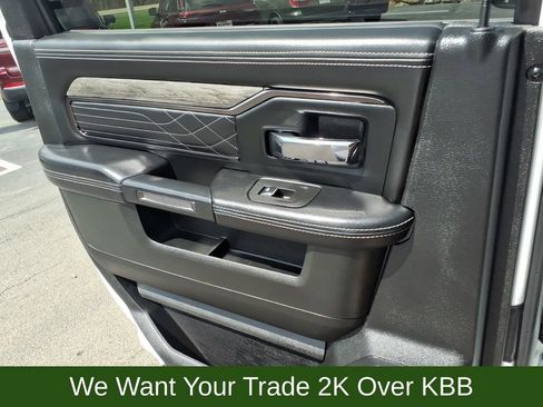 Used 2025 RAM 3500 Limited AWD/4WD image 16