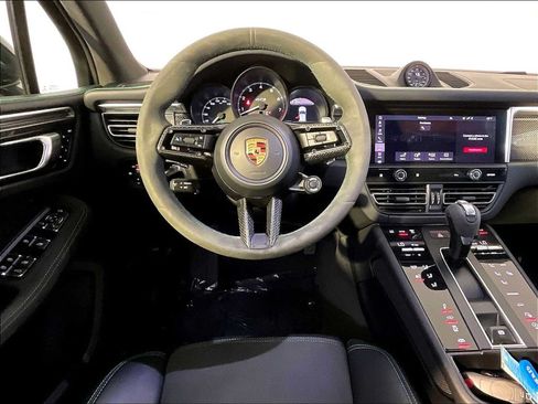 Certified 2022 Porsche Macan GTS AWD/4WD image 13