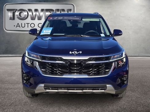 Certified 2025 Kia Seltos EX image 9