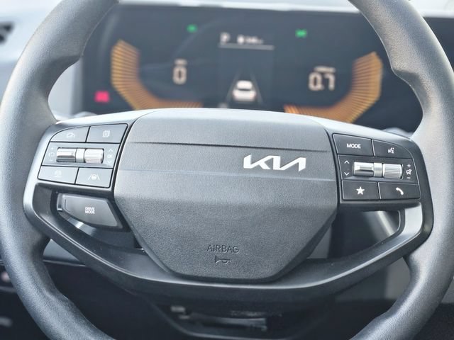 Used 2025 Kia K4 FWD image 16