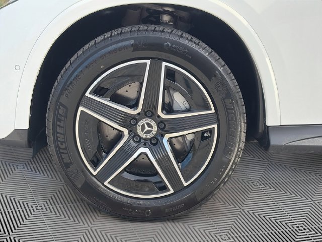 Certified 2026 Mercedes-Benz GLC 300 4MATIC image 31