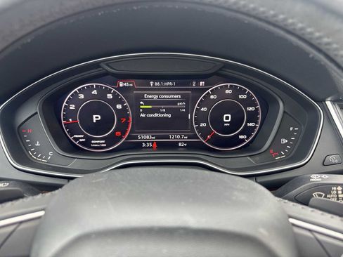 Used 2018 Audi Q5 2.0T Premium Plus w/ Premium Plus Package AWD/4WD image 16