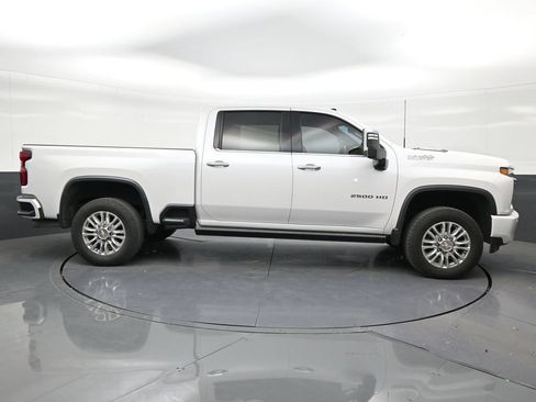 Used 2023 Chevrolet Silverado 2500 High Country w/ Z71 Off-Road Package AWD/4WD image 6