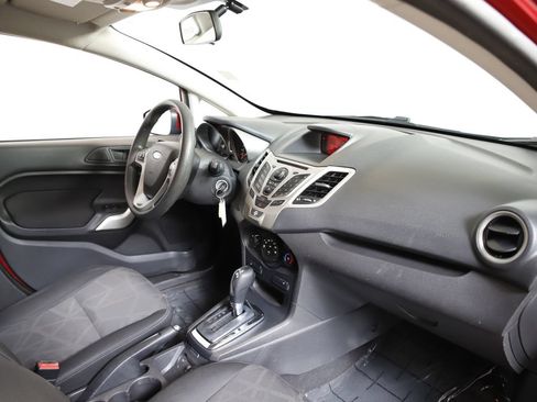 Used 2011 Ford Fiesta SE w/ 201A Rapid Spec Order Code FWD image 7