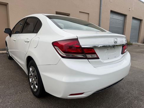 Used 2013 Honda Civic LX image 2