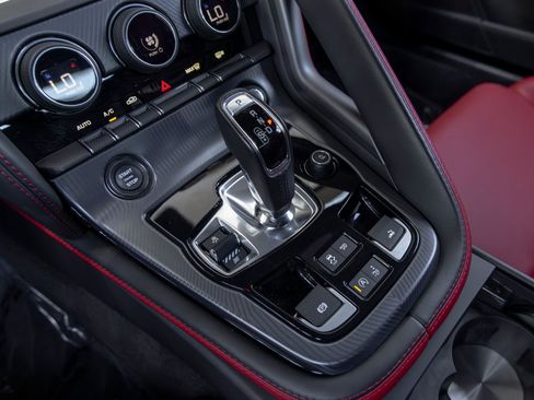 Used 2024 Jaguar F-TYPE R-Dynamic RWD image 41