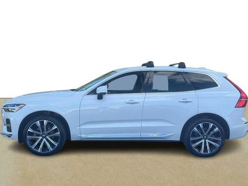 Used 2023 Volvo XC60 B5 Ultimate w/ Climate Package AWD/4WD image 2