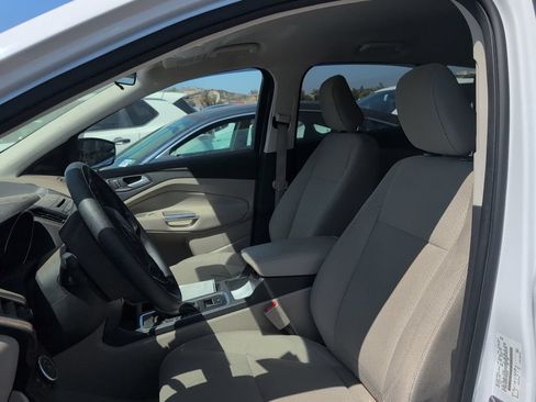Used 2018 Ford Escape SE AWD/4WD image 6