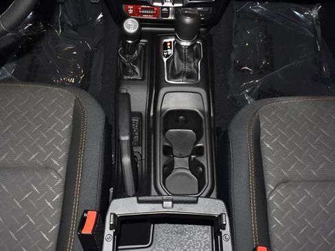 New 2026 Jeep Gladiator Mojave AWD/4WD image 17