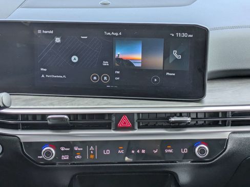 Certified 2025 Kia Sorento X-Line EX AWD/4WD image 21