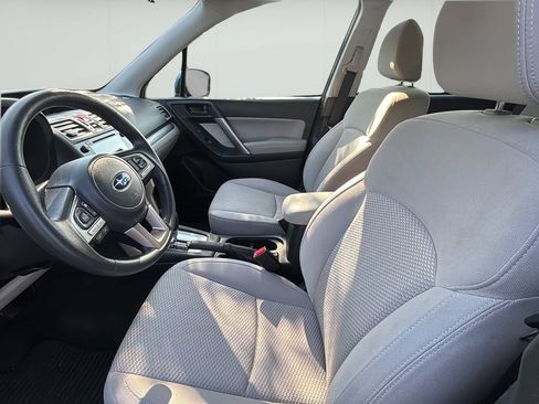 Used 2018 Subaru Forester 2.5i Premium AWD/4WD image 19