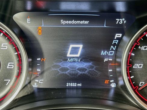 Used 2023 Dodge Charger SXT RWD image 12