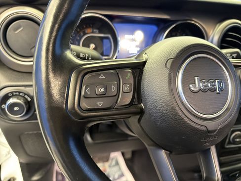 Used 2020 Jeep Wrangler Unlimited Sport S AWD/4WD image 15