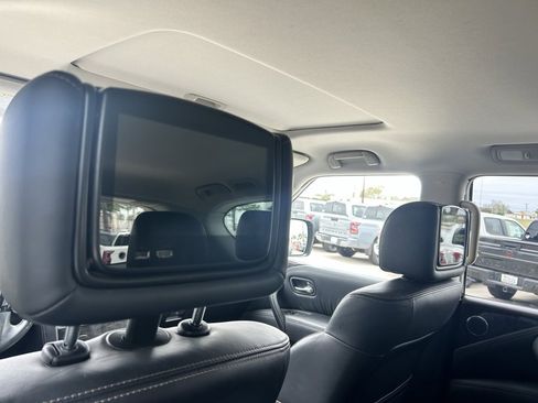 Certified 2022 Nissan Armada Platinum image 16