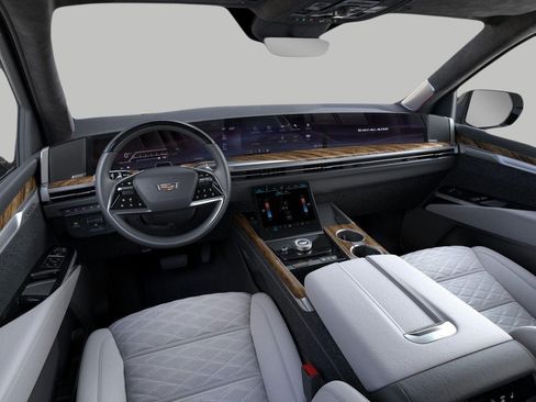 New 2026 Cadillac Escalade ESV Platinum Luxury w/ LPO, Radiant Package AWD/4WD image 15