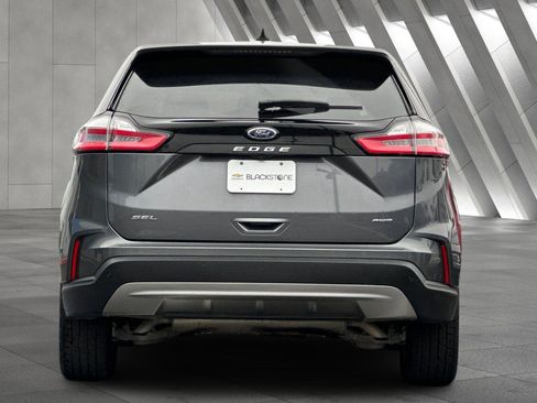 Used 2024 Ford Edge SEL image 5
