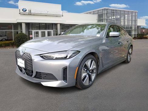 Used 2025 BMW i4 xDrive40i w/ Premium Package AWD/4WD image 1