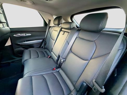 Used 2023 Genesis GV70 2.5T w/ Select Package AWD/4WD image 20