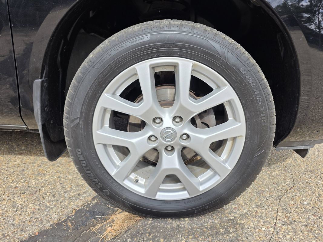 Used 2013 Nissan Rogue SL AWD/4WD image 42