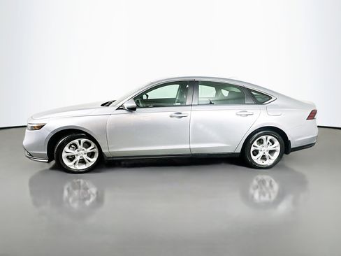 Used 2024 Honda Accord LX image 4