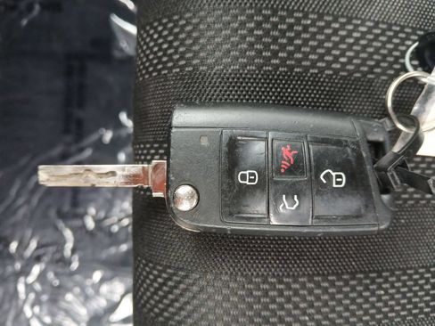 Used 2024 Volkswagen Jetta Sport FWD image 39