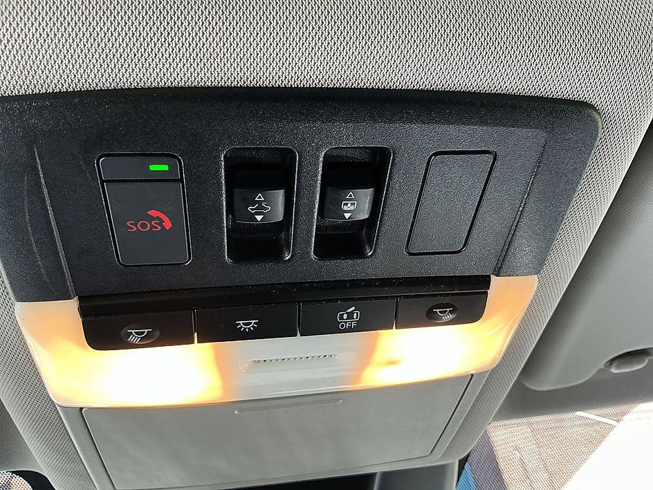 Certified 2022 Nissan Rogue SL w/ SL Premium Package FWD image 23