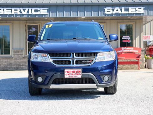 Used 2017 Dodge Journey SXT w/ Comfort/Convenience Group AWD/4WD image 5