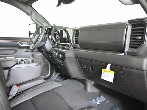 New 2026 Chevrolet Silverado 3500 LT w/ All Star Edition AWD/4WD image 15