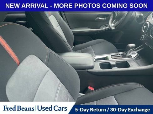 Used 2023 Nissan Sentra SR w/ Midnight Edition Package FWD image 9