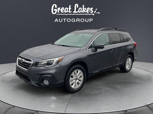 Used 2019 Subaru Outback 2.5i Premium AWD/4WD image 1
