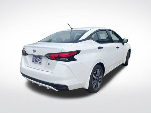 Used 2024 Nissan Versa S w/ S Plus Package FWD image 10