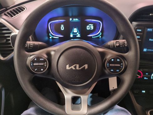 Certified 2024 Kia Soul LX FWD image 18