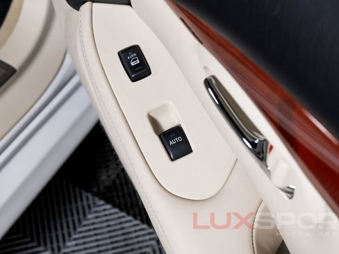 Used 2010 Lexus SC 430 Convertible image 62