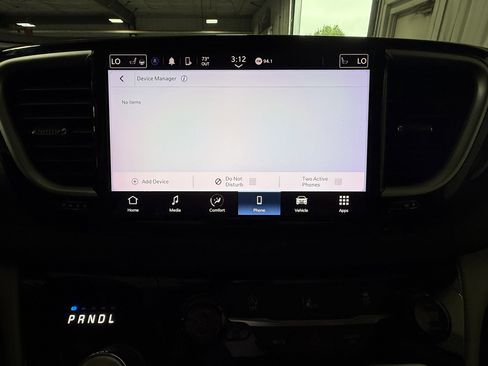 Used 2022 Chrysler Pacifica Touring-L FWD image 27
